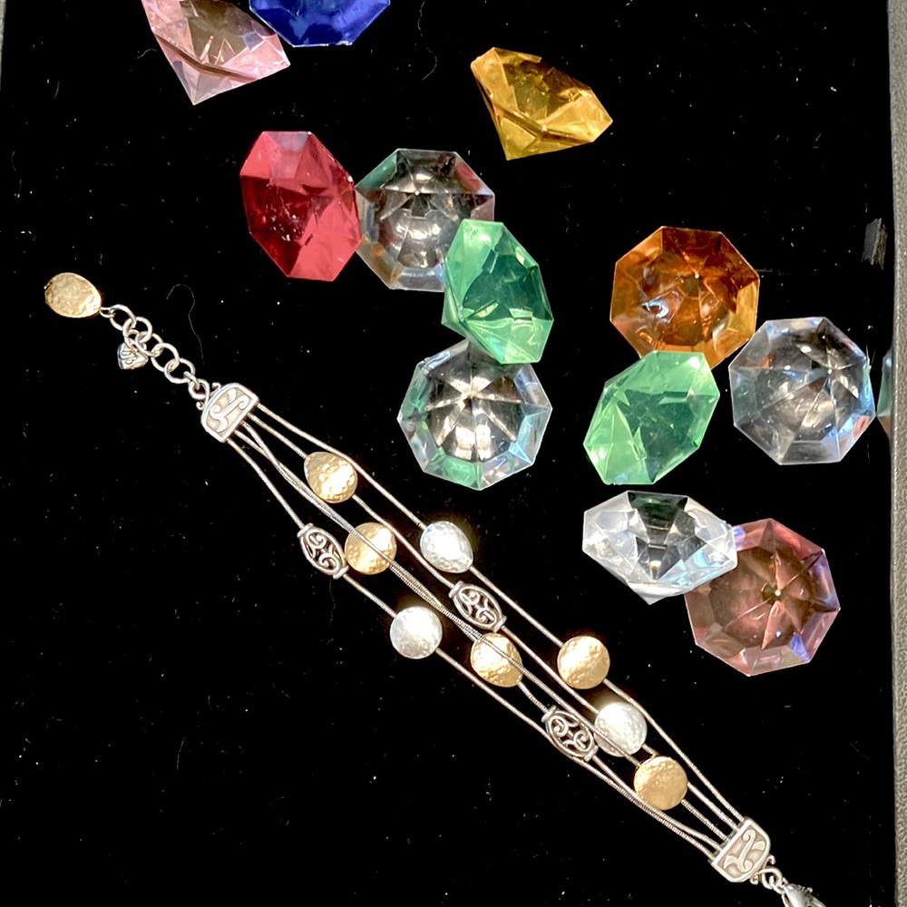 ⭐️Brighton gold and silver multi strand 7 1/4 up to 8 inch bracelet.